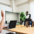 AIエージェントに身体を与える卓上型開発キット「Palmimo DevKit」の先行販売を開始 Jizai