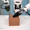 ロボットが止まらず学び続ける時代へ、 Astribotが新技術「SmoothRL」を公開【動画】