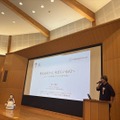 AIロボットが切り拓く日本の未来とは 「LOVOT」や「はなちゃん」がステージに登場したRobiZy総会シンポジウム