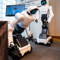 「フィジカルAI時代に最適なロボット」とは何か ugo新型セミヒューマノイド「Nova」と開発・運用基盤が誕生した理由