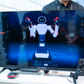 「フィジカルAI時代に最適なロボット」とは何か　ugo新型セミヒューマノイド「Nova」と開発・運用基盤が誕生した理由