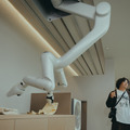 MW「来年は家事ロボットの自律動作を披露へ」VLAと年間5万時間の実世界データでフィジカルAI開発を加速
