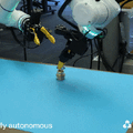 ロボット基盤モデル「GEN-1.5」活用事例動画 手本を1回見るだけでリングをはめる動作を習得