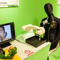 食事を介護するロボット