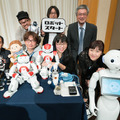 米州開発銀行 (IDB)主催の「日本・中南米ビジネスフォーラム」レセプションで日本のロボットがお出迎え