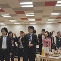 ロボホン「第2回認定開発パートナーオフ会」が開催! SDKは英語・中国語対応、ロボホン専用「盗難防止台」の試作も