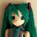 喋って、歌って、歩ける約160cmの「美少女ロボット・足立レイ」がクラウドファンディング中！ 既に200万円を調達