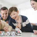 タカラトミーが米国で大人気のAIロボット「COZMO（コズモ）」を9月発売！ ピクサーのアニメーターも参加