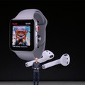 【速報】アップルウォッチがiPhoneから旅立つ日 ～アップルが「Apple Watch Series 3」を発表、音声通話/LTE対応のGPS + Cellularモデルも