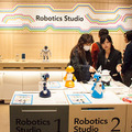 新宿高島屋「ロボティクススタジオ」OPEN！百貨店で初となるロボット常設売り場に、会話/教育/ホビー/スタンド/ダンス/ランドロイドなど各種ロボットが勢揃い