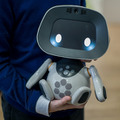 日本発のパートナーロボット「unibo(ユニボ)」がついに発売。まずは法人向けから