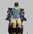 トヨタがヒューマノイドロボット「T-HR3」を発表、分身のように遠隔操作が可能
