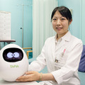 【医療xロボット】白内障手術の説明はロボット「パラメディTapia」にお任せ！ あさぎり病院の眼科にシャンティが導入
