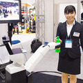 トヨタの生活支援ロボット「HSR」の操作を体験!「WRS2018」のパートナーロボット