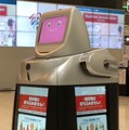 パナソニックが成田空港で自律走行ロボット「サイネージ HOSPI」の実証実験を実施