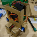 【ロボットを作ってみよう】ダンボールを素材にした「embot（エムボット）」を動かしてみたよ！