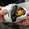 【aibo 解体新書】ソニーの本気を見た！ 新型aibo分解レポート