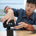 中国Alibabaのスマートスピーカー「Tmall Genie」にスマホをセットして猫ロボット化するアタッチメントホルダーが凄い