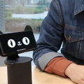 中国Alibabaのスマートスピーカー「Tmall Genie」にスマホをセットして猫ロボット化するアタッチメントホルダーが凄い