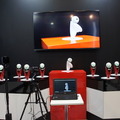 【富士通フォーラム 2018レポート】VRツールを使ったロボピンの振り付けやロボットのビジネス活用