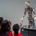 日本科学未来館で開催中の「デザインあ展」でロボット見てきた