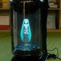 バーチャルホームロボット「Gatebox」で初音ミクのホームライブを体験したぞ！