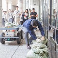 人について自走する運搬ロボットが横浜ランドマークタワーを走る！三菱地所がデリバリーや災害対応などユースケースを探る