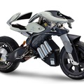 知能化と自律技術を搭載したヤマハ発AIオートバイ「モトロイド」がIDEAデザイン金賞を受賞