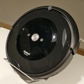 iRobotジャパン、より安価な新戦略商品「e5」を市場投入 ロボット掃除機世帯普及率向上を狙う