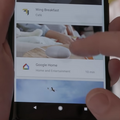 グーグル、Google Home Miniをドローンで配達する動画を公開