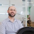 今後のルンバの進化、会話ロボットやヒューマノイドを語る【iRobot社 CTO クリスジョーンズ氏インタビュー(2/2)】