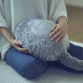 注目のしっぽロボット「Qoobo」がついに店頭販売開始　Loftや東急ハンズなど