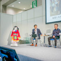 コミュニケーションロボットは「何ができるのか」　最先端の活用事例を注目の4名が紹介