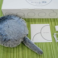 なでるとしっぽをフリフリ! その構造は? 注目ロボット「Qoobo」レビュー