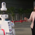 シンガポール警察、ASEAN首脳会議の警備にロボットを活用