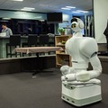 AI搭載の介護支援ロボット「アイオロス・ロボット」徹底解説!エレベータに乗れて、作業に最適なロボットハンドを自分で交換する