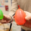 次世代ゴムはロボットの皮膚や筋肉になる　感じて動くゴム「e-Rubber」豊田合成・慶應大が共同開発、ロボデックスで展示へ