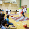 体験型プログラミング教育「動け！せんせいロボット」村田製作所が渋谷区の小学校で実施！体育館に笑顔があふれる