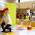 体験型プログラミング教育「動け！せんせいロボット」村田製作所が渋谷区の小学校で実施！体育館に笑顔があふれる