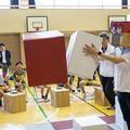 体験型プログラミング教育「動け！せんせいロボット」村田製作所が渋谷区の小学校で実施！体育館に笑顔があふれる