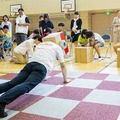 体験型プログラミング教育「動け！せんせいロボット」村田製作所が渋谷区の小学校で実施！体育館に笑顔があふれる