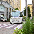 ハンドルのない自動運転バス「NAVYA ARMA」の一般試乗会　SoftBank Worldに合わせて芝公園で開催