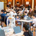 【写真レポート】Pepperで子ども達がプログラミング体験、ゲストに大人気のお笑い「EXIT」が登場！ソフトバンク「子育て応援クラブ」