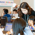 【写真レポート】Pepperで子ども達がプログラミング体験、ゲストに大人気のお笑い「EXIT」が登場！ソフトバンク「子育て応援クラブ」