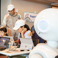 【写真レポート】Pepperで子ども達がプログラミング体験、ゲストに大人気のお笑い「EXIT」が登場！ソフトバンク「子育て応援クラブ」