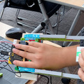 小学生が作った「未来のゴミ箱」は自律走行&機械学習でゴミ分別 IoTセンサーで外の環境を検知!JJPC 全国小中学生プログラミング大会レポート