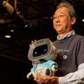 【ロボコレ2019 写真レポート(1)】20社総勢80体のロボットのファッションショー全部見せます！Sota、ATOM、Tapia、uniboなど