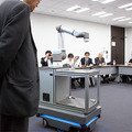 ユニバーサルロボットがバッテリー駆動の協働ロボットを発表　AGVや自律型モバイルロボット向け