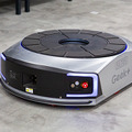 佐川が「棚ごと運ぶ自動搬送ロボット」をEC物流倉庫に導入　システムの全容を報道陣に公開　SGL蓮田営業所