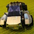 【日本未発売】クルマからロボットにトランスフォームする変形ロボ「Robosen T9」実機レビュー！声で変形、ダンス、ショータイムをやってみた